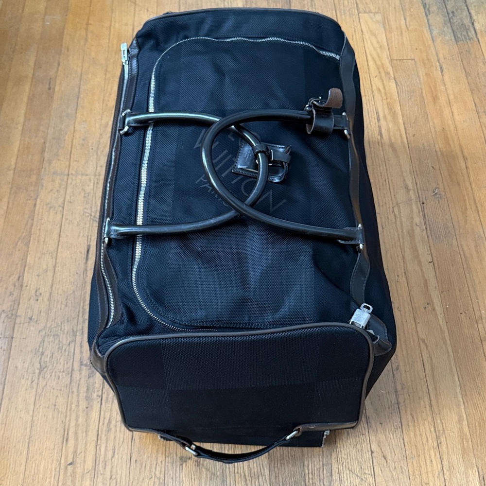 Louis Vuitton Black and Brown Travel Bag - Picture 4 of 16